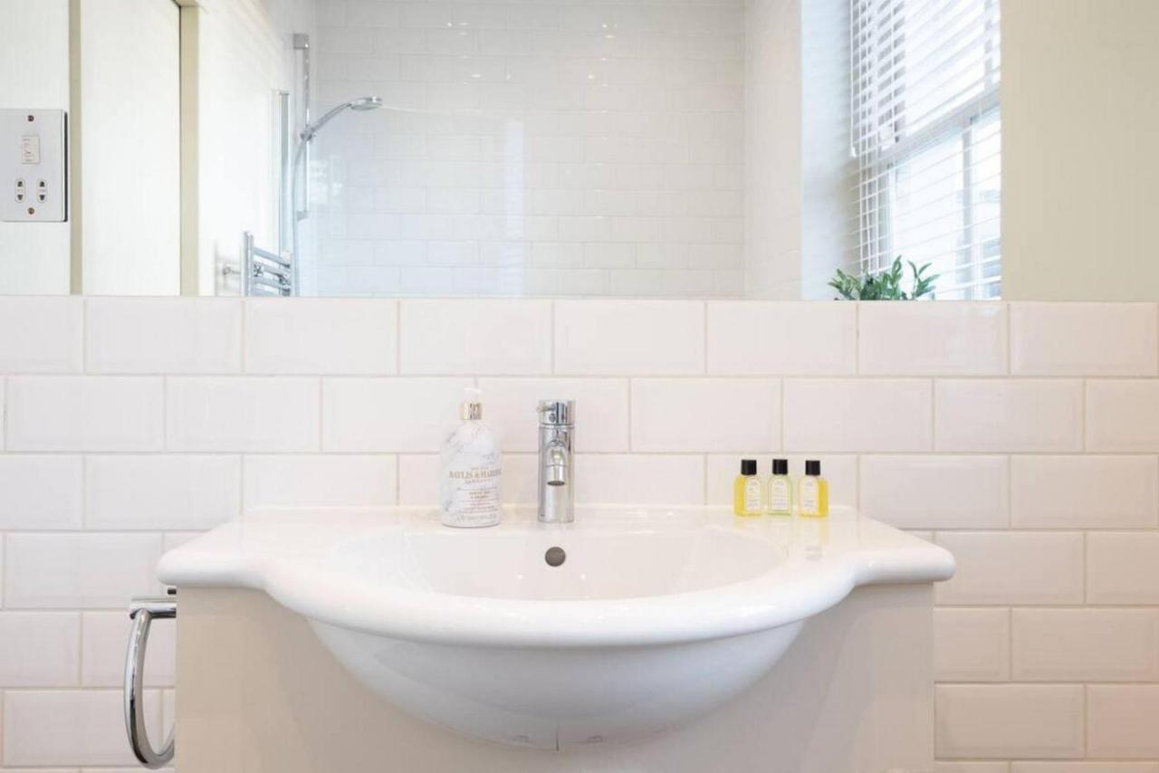 Fabulous Notting Hill Spacious Studio Apartment London Exteriör bild